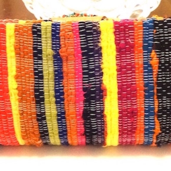 WOVEN FABRIC CLUTCH WITH BEADED CLASP - Picture 5 of 11